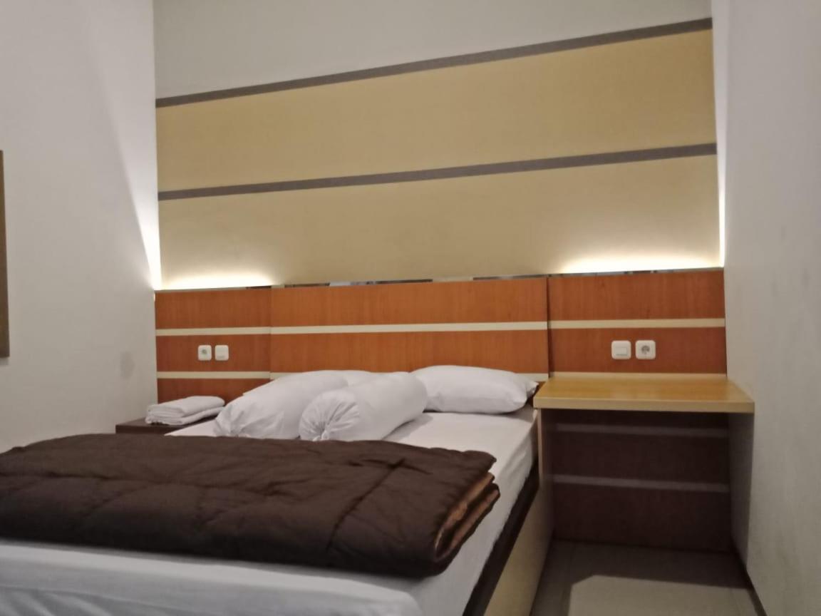 Amaya Guest House Syariah Alastuwo Екстериор снимка